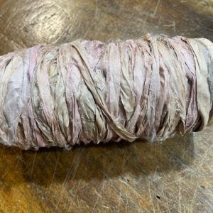 Cinta "Sari" de seda natural "Rosa empolvado" 1 metro