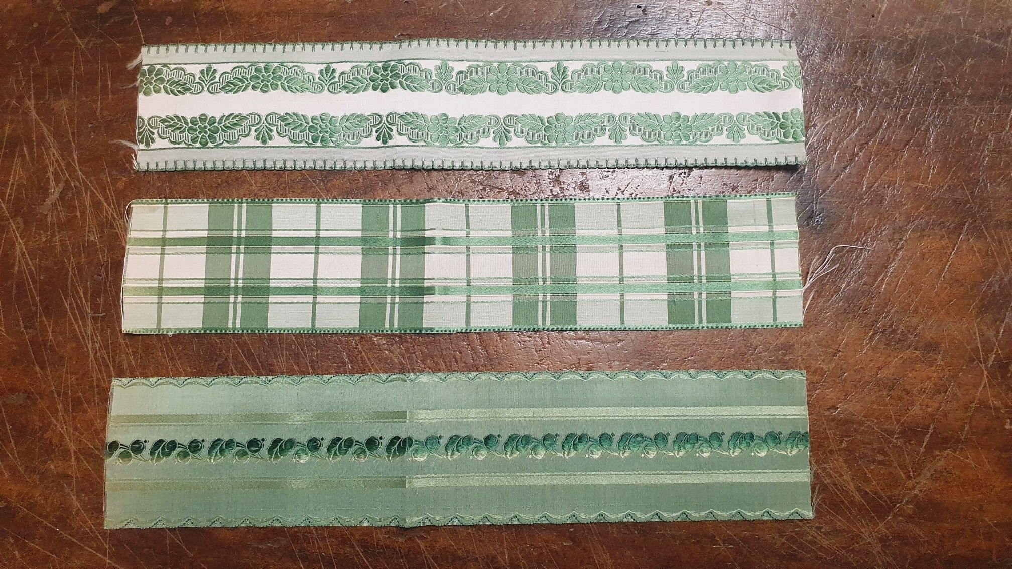 CSM0013 (Veritable Antique Elements) Cintas de seda Art Nouveau