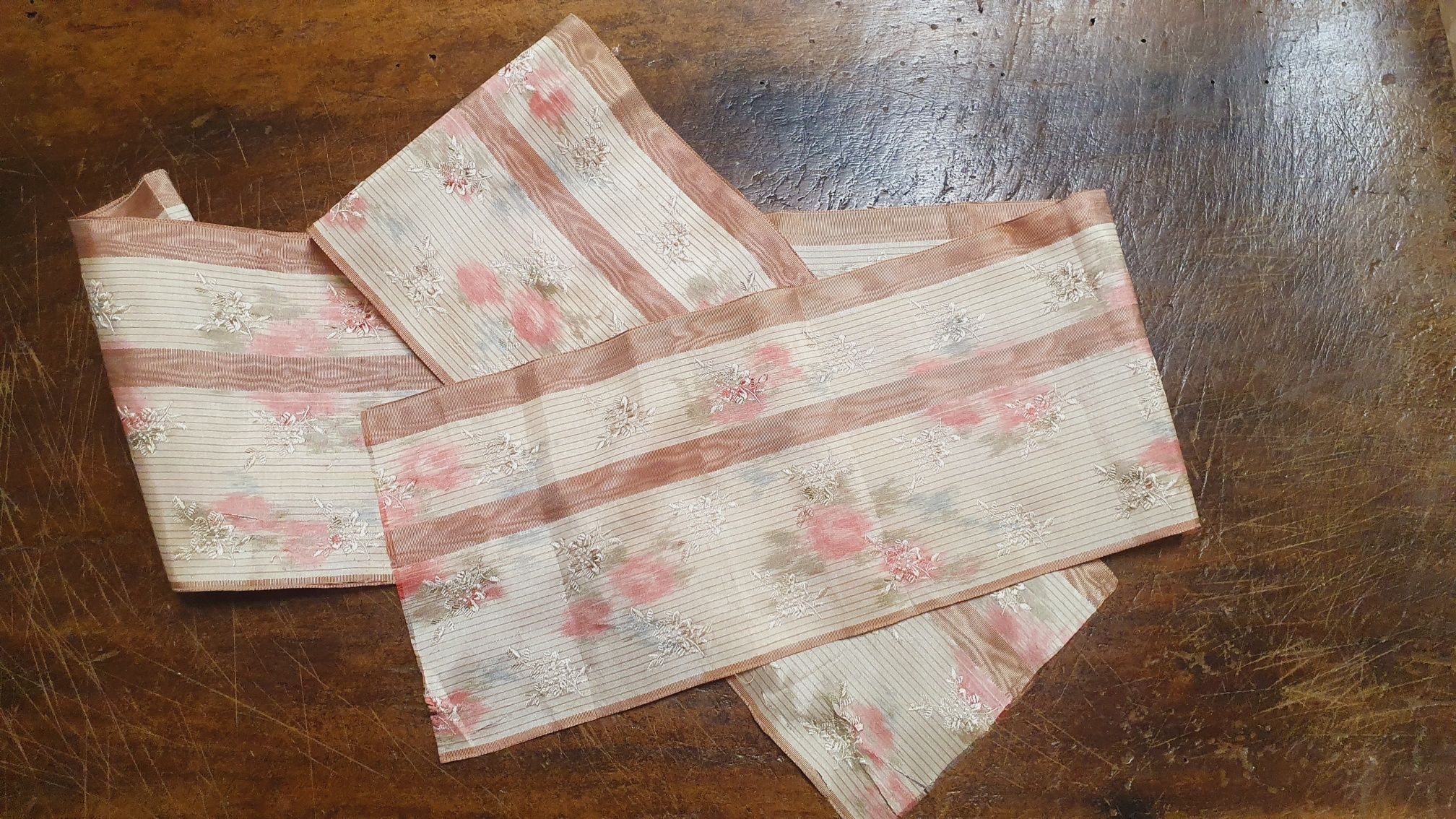 CSM0020 (Veritable Antique Elements) Cintas de seda Art Nouveau