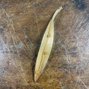 B0081 V.A.E. (Veritable Antique Elements) Broche vintage