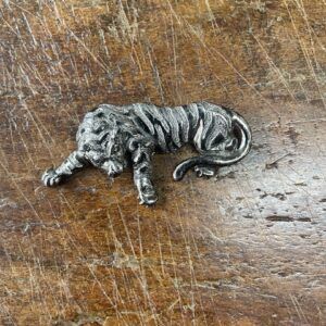 B0091 V.A.E. (Veritable Antique Elements) Broche art decó