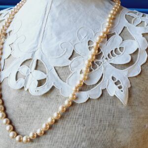 CPF0001 V.A.E. (Veritable Antique Elements) Collar de Perlas de Fantasía Vintage