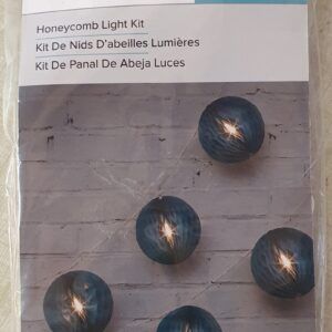 We R Memory Keepers - Kit de 9 luces "Panal de abeja"