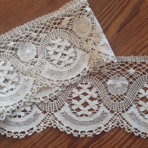 PAM0058 - V.A.E. (Veritable Antique Elements) Puntillas Antiguas (Telar 1900) Siglos XIX y XX