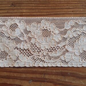 PAM0078 – V.A.E. (Veritable Antique Elements) Puntilla Antigua hecha a maquina – Siglos XIX y XX