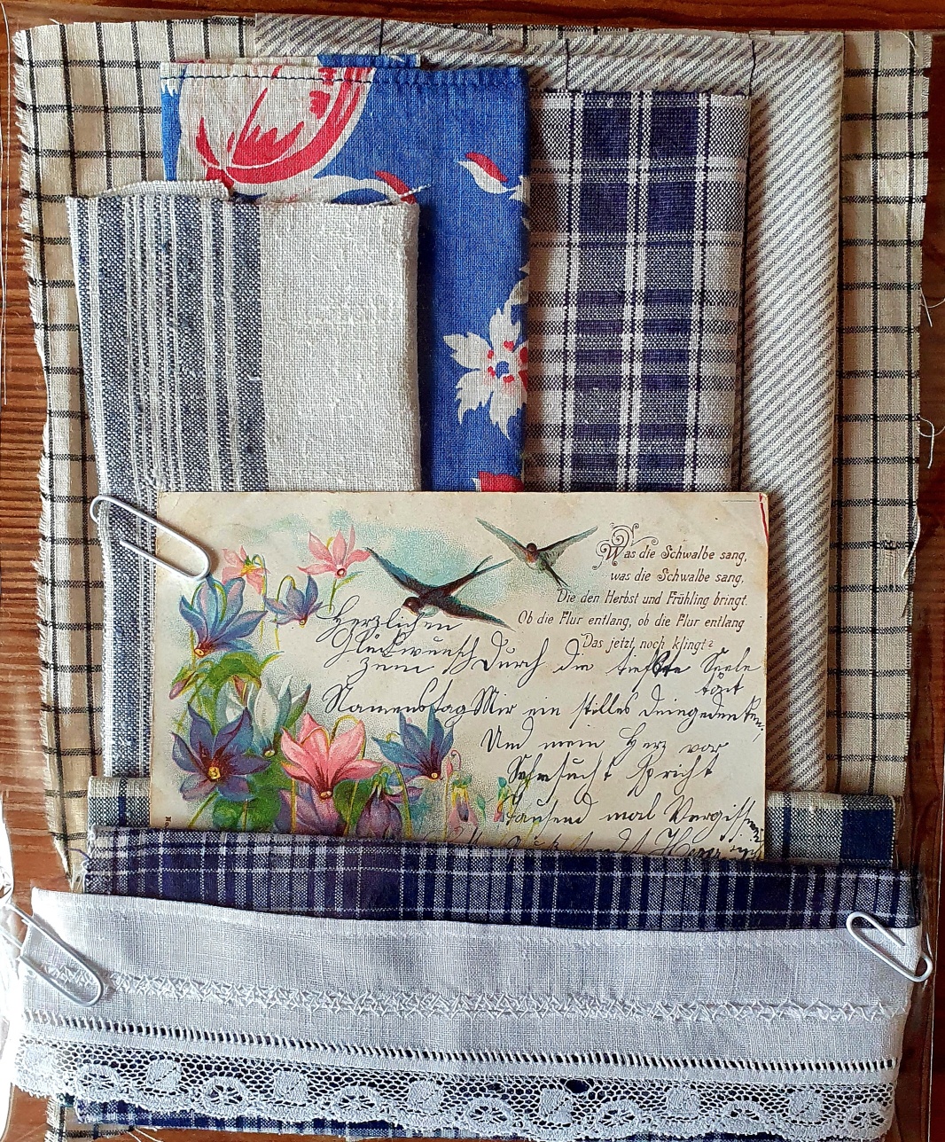 KTA0009 V.A.E. (Veritable Antique Elements) Kit azul de tejidos Siglos XIX y XX
